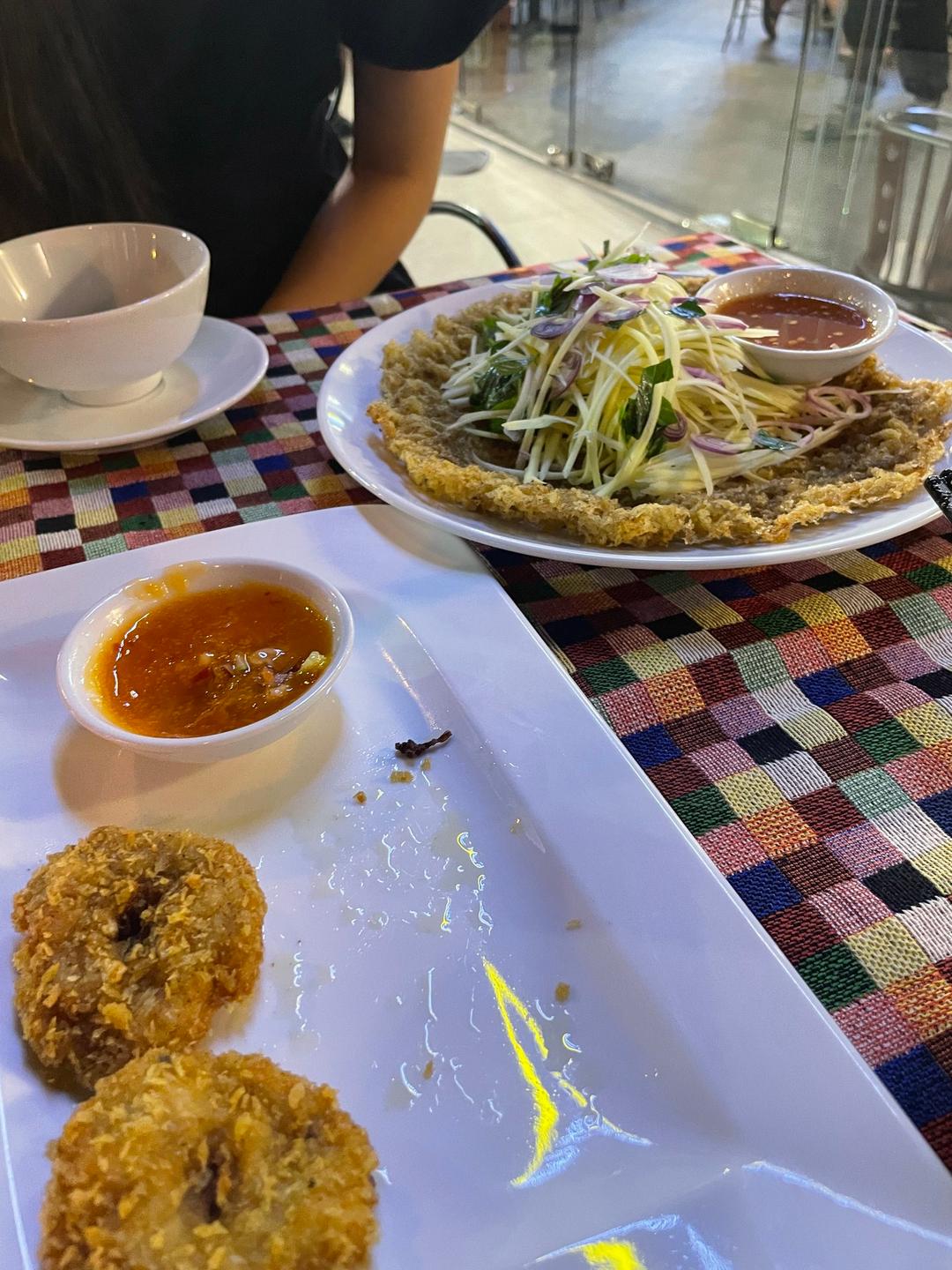 Kub Kao Thai