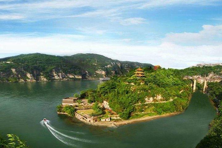 Private Tour: Essence of Yichang Day Tour