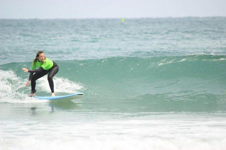 Private One on One Surf Lesson in Newquay, for Beginners / Novice Surfers