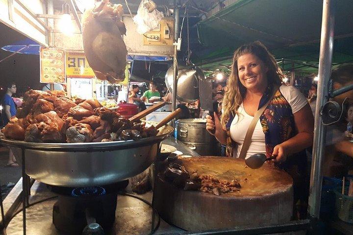 Small-Group Chiang Mai Evening Street Food Tour