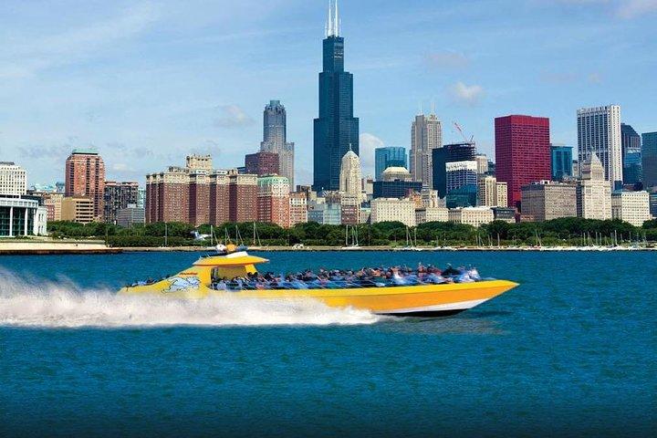 Lake Michigan 30-Minute Speedboat Ride