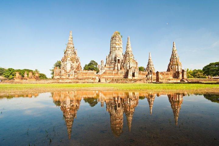 Ayutthaya and Bang Pa-In Summer Palace: Private Tour from Bangkok