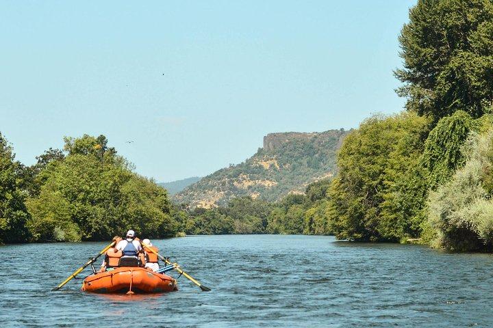 Rogue River Gold Nugget All Day Rafting & Kayaking