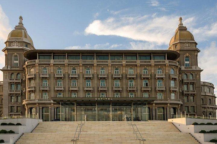 Sightseeing Lovers - Montevideo City Experience!