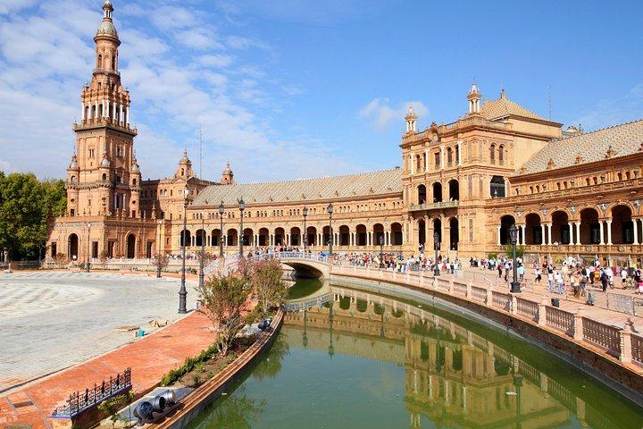 Seville Day Trip with Cathedral Entrance Direct from Malaga