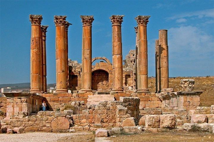Private Tour to Jerash and Ajloun from Dead Sea 