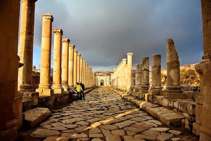 One Day Tour to Jerash and Ajloun Castle From The Dead Sea