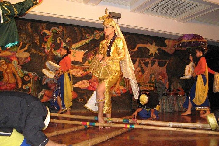 Cultural Dinner and Show in Manila