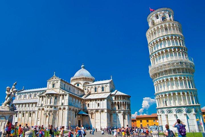 Private Pisa Discovery Walking Tour with Leaning Tower Access