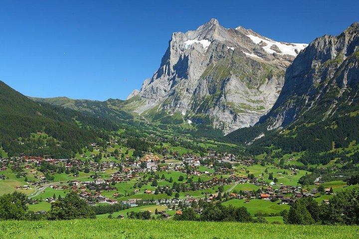 Interlaken and Grindelwald Day Trip from Lucerne