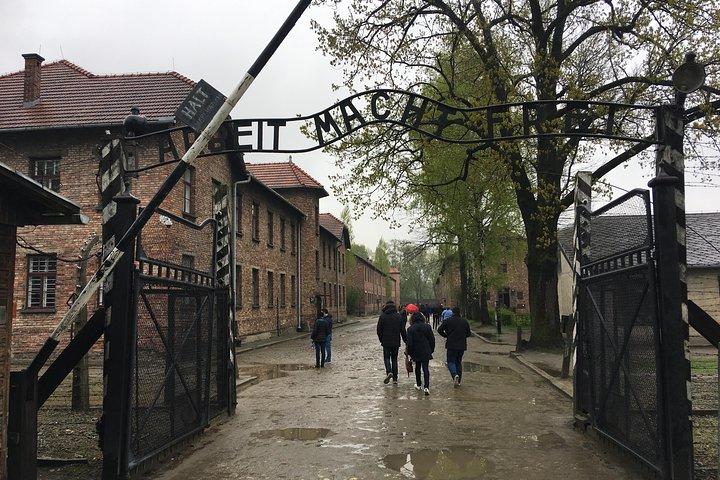 Private Guided Tour Prague to Auschwitz Birkenau with Transfers