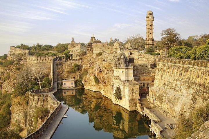 Chittorgarh sightseeing Tour by Car & tour guide - All Inclusive