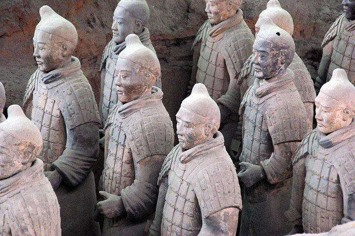 Terracotta Warriors Museum Tour with Airport Pickup or Drop-off Transfer