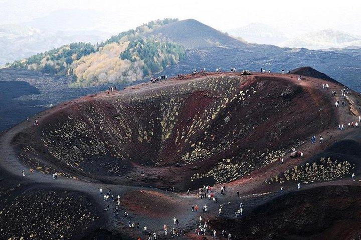 Private tour of Etna and Winery Visit with Food and Wine Tasting from Taormina