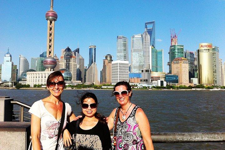  Private Shanghai Full Day City Tour with Old and New Highlights