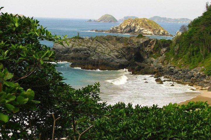Ixtapa Island Escape