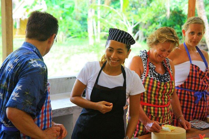 Authentic Thai Cooking Class in Khao Lak with Market Tour by Pakinnaka School