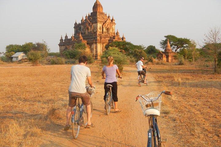 Bagan by bicycle full day