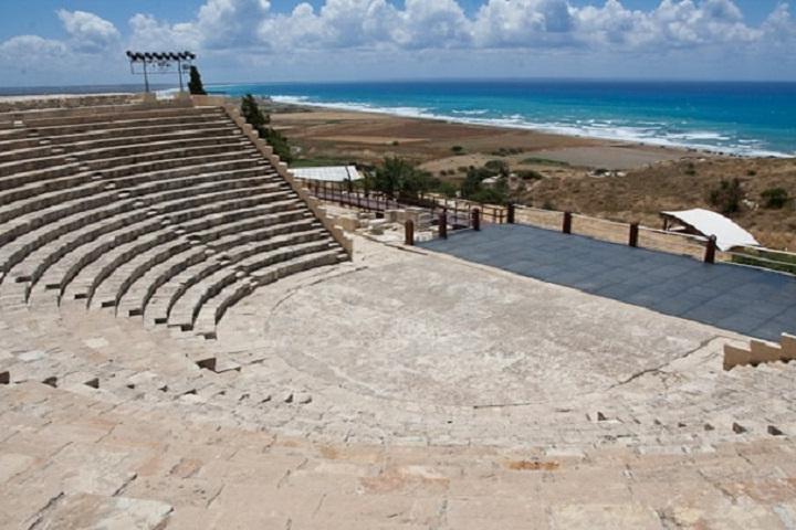 Day Trip: Limassol and Kourion from Paphos