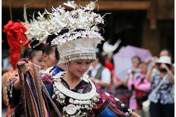 2-Day Private Guizhou Kaili Ethnic Minority Cultural Tour from Guiyang with Accommodation
