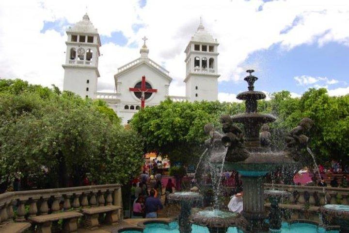 Flowers Route Tour-Colonial Towns, Handicraft & Coffee Plantation