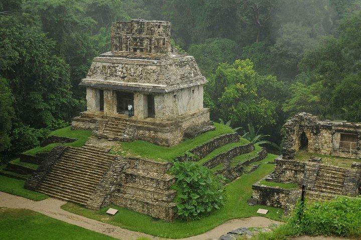 Palenque Mayan Ruins, Misol-Ha and Agua Azul Waterfalls Full Day Tour from Palenque
