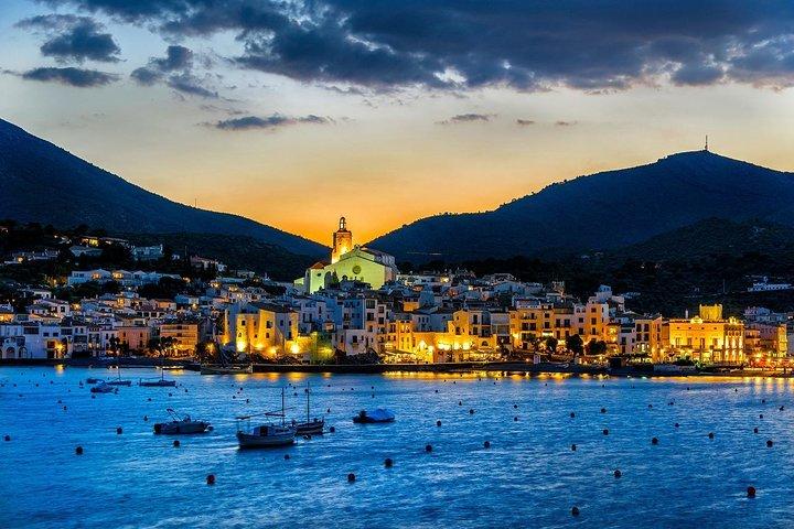 Cadaqués & Dalí House-Museum day trip from Girona (tickets included)