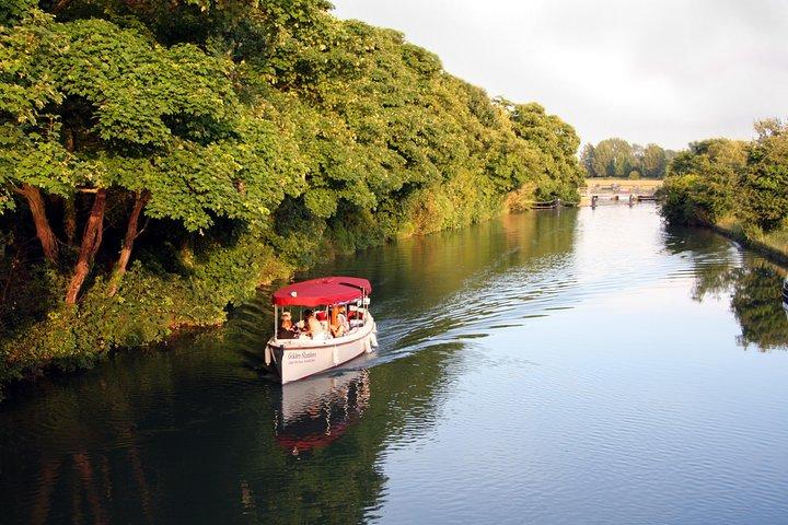 Oxford Sightseeing River Cruise Along The University Regatta Course