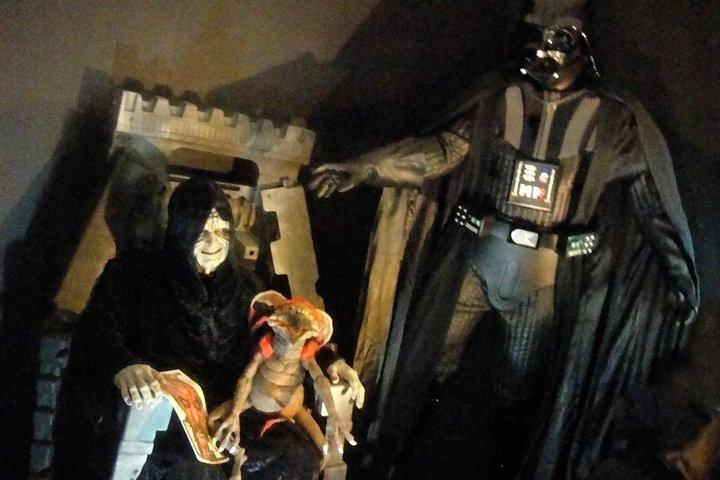 Yoda Guy Movie Exhibit (Hologram Tour) and Star Wars Celebrity