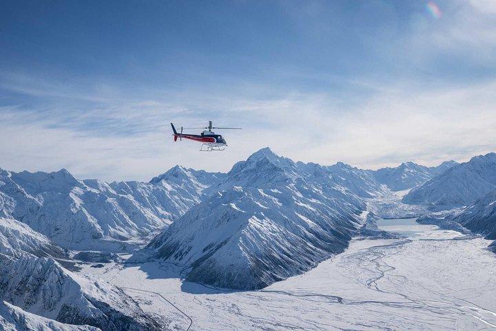 Mount Cook Mountains High Helicopter Flight