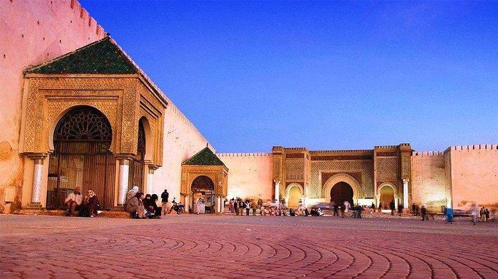 Small-Group Full-Day Meknes, Volubilis and Moulay Idriss Zerhoun Tour from Fez