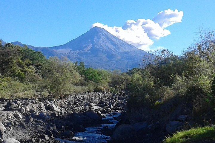 Colima Volcano Cultural Tour: Coffee Plantation, Hacienda and Comala Magic Town