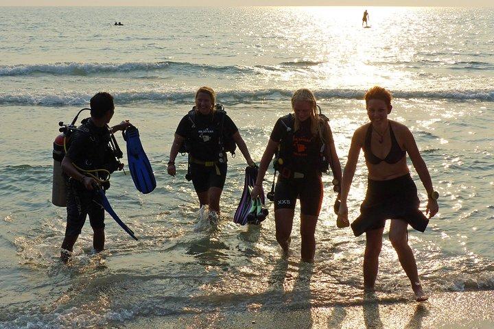 Discover Scuba diving, try diving for beginners (starts from Koh Chang)