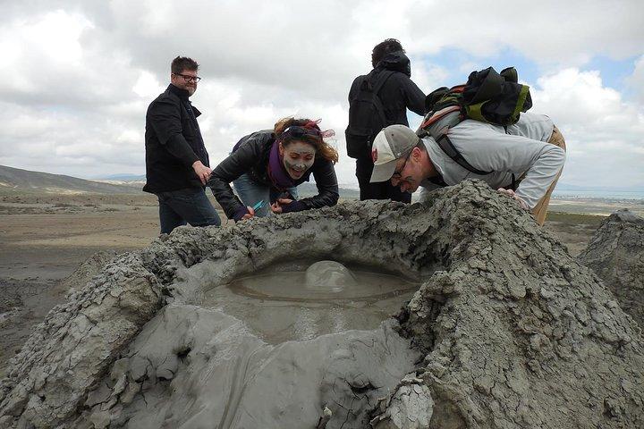 Gobustan & Mud Volcanoes, Fire Temple, Burning Mountain (by TES Tour)