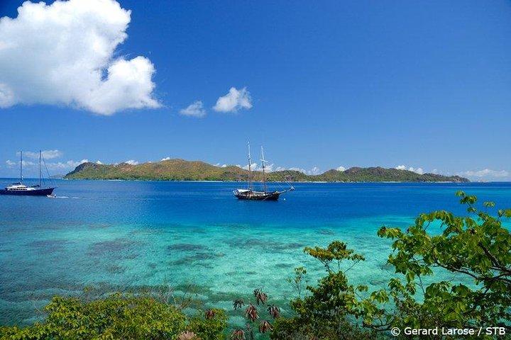 Full Day Excursion of Cousin, Curieuse and St Pierre Islands from Praslin Island
