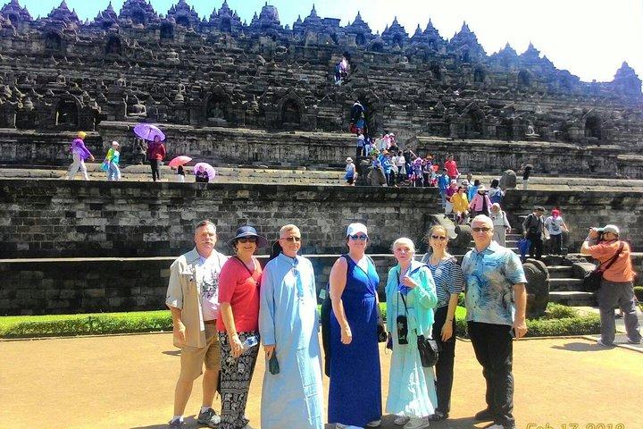 Borobudur Private Excursion Semarang (Climb up access)