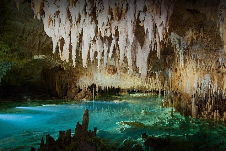Cayman Crystal Caves & Pedro St James Castle Tour in Grand Cayman