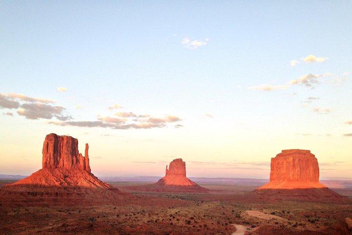 1.5 Hour Tour of Monument Valley's Loop Drive