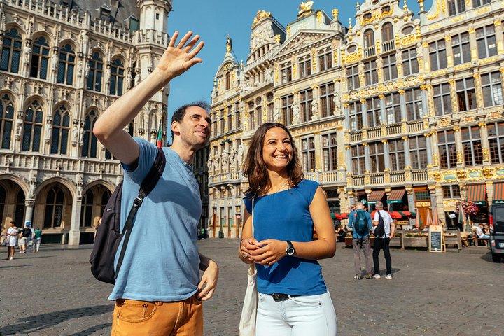 Brussels PRIVATE TOUR With Locals: Highlights & Hidden Gems