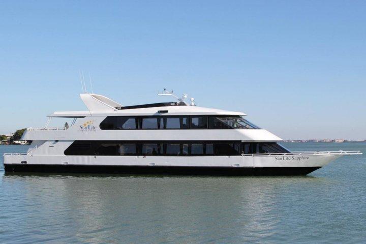 Daytime Yacht Sightseeing Cruise with Optional Dining 