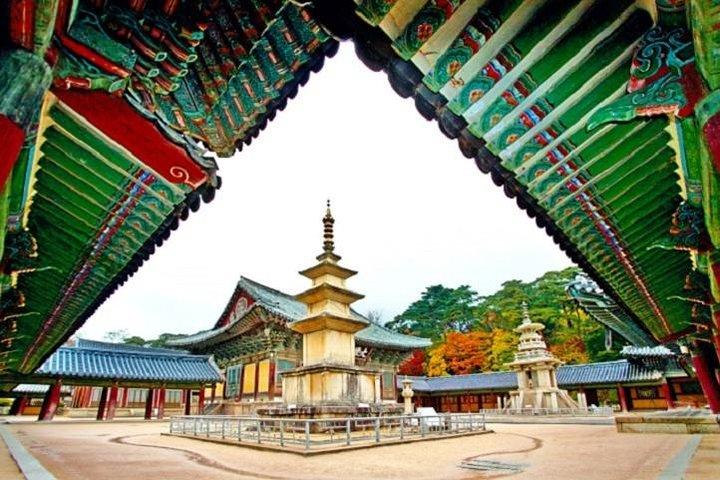 Full day Private Gyeongju UNESCO Heritage Tour : a glimpse into Silla 