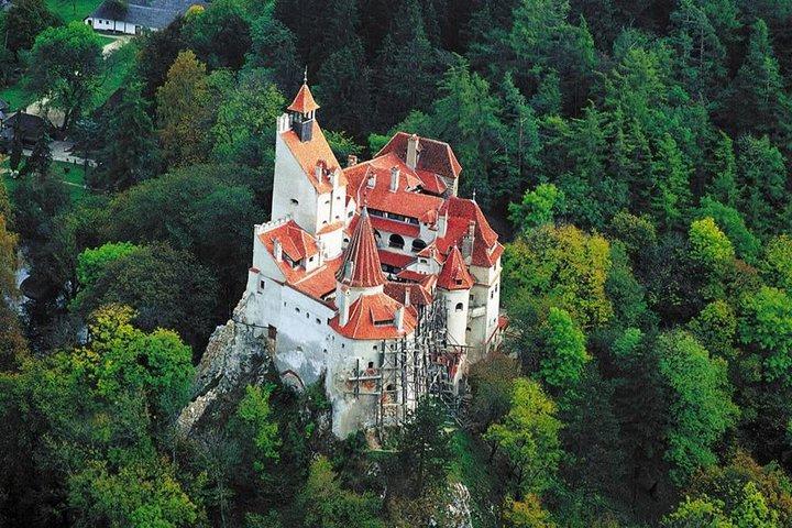 Dracula's Castle, Peles Castle and old town Brasov from Bucharest