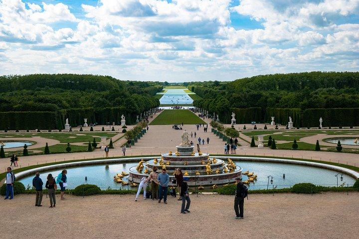Château of Versailles and Marie Antoinette's Petit Trianon Private Tour