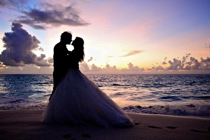 Wedding / honeymoon photo La Digue Seychelles