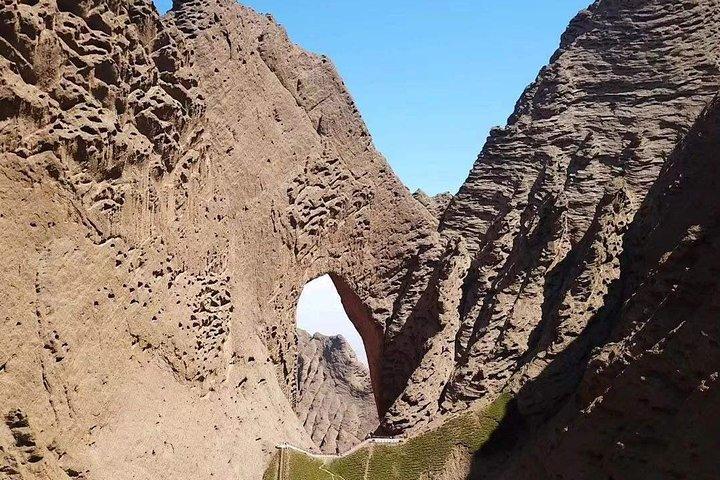 All Inclusive Private Day Trip to Shipton's Arch from Kashgar