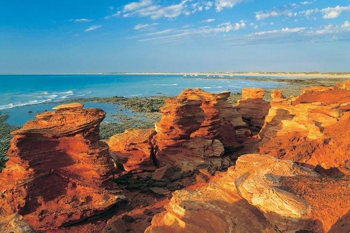 Afternoon Broome Town Tour including Beer Tasting & sunset drinks