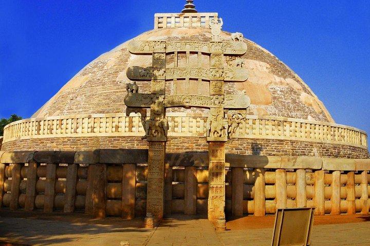 Excursion To Sanchi Stupa And Udayeshwara Temple From Bhopal