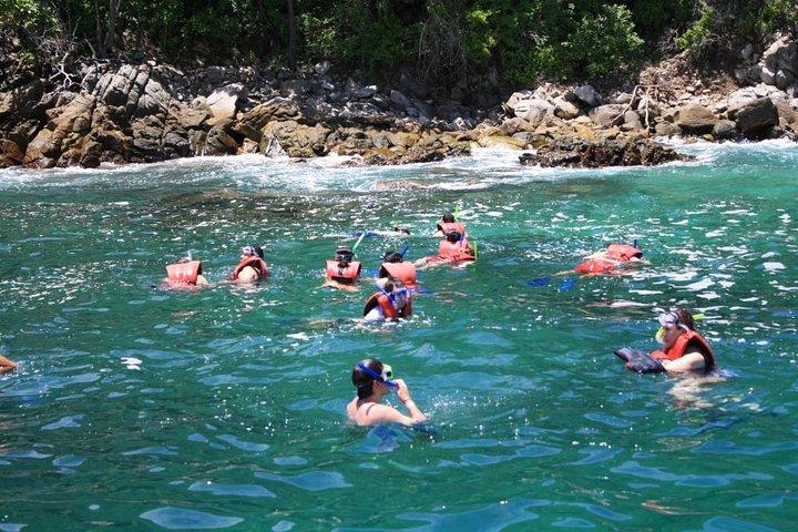 Walk And Snorkel In The National Park HT