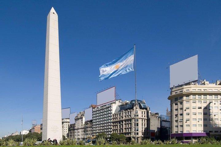 Buenos Aires Private City Tour with your guide driver and lunch