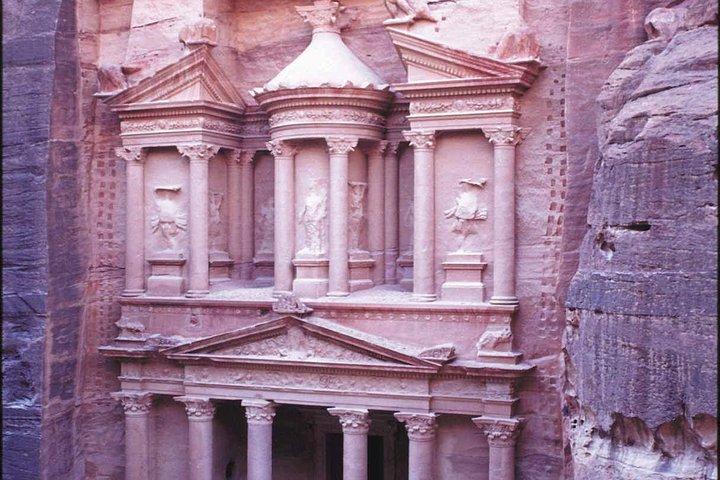 Day trip to Petra by ferry from Sharm el Sheikh